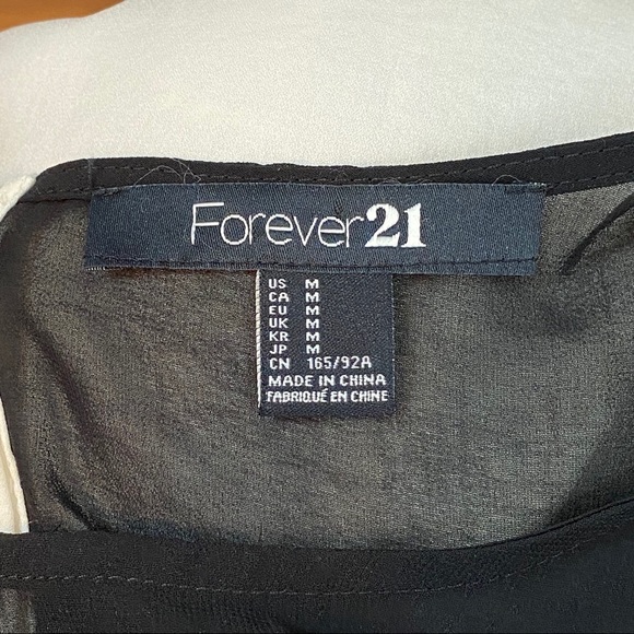 Forever 21 Lace Trimmed Button Back Tank Blouse M - Picture 9 of 11